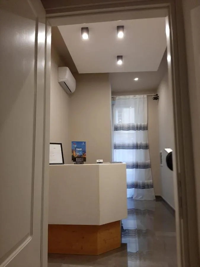Be Italian Room Bovio 23 Naples