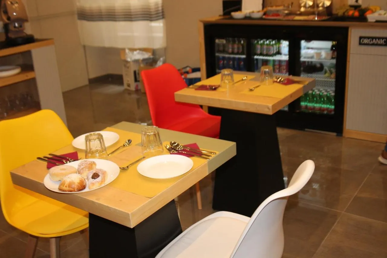 Pensjonat Be Italian Room Bovio 23 Neapol