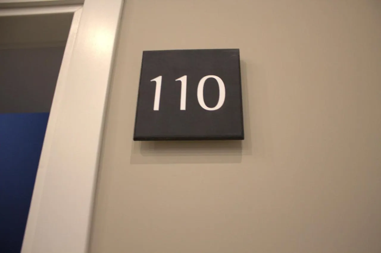 Be Italian Room Bovio 23 Neapol Pensjonat