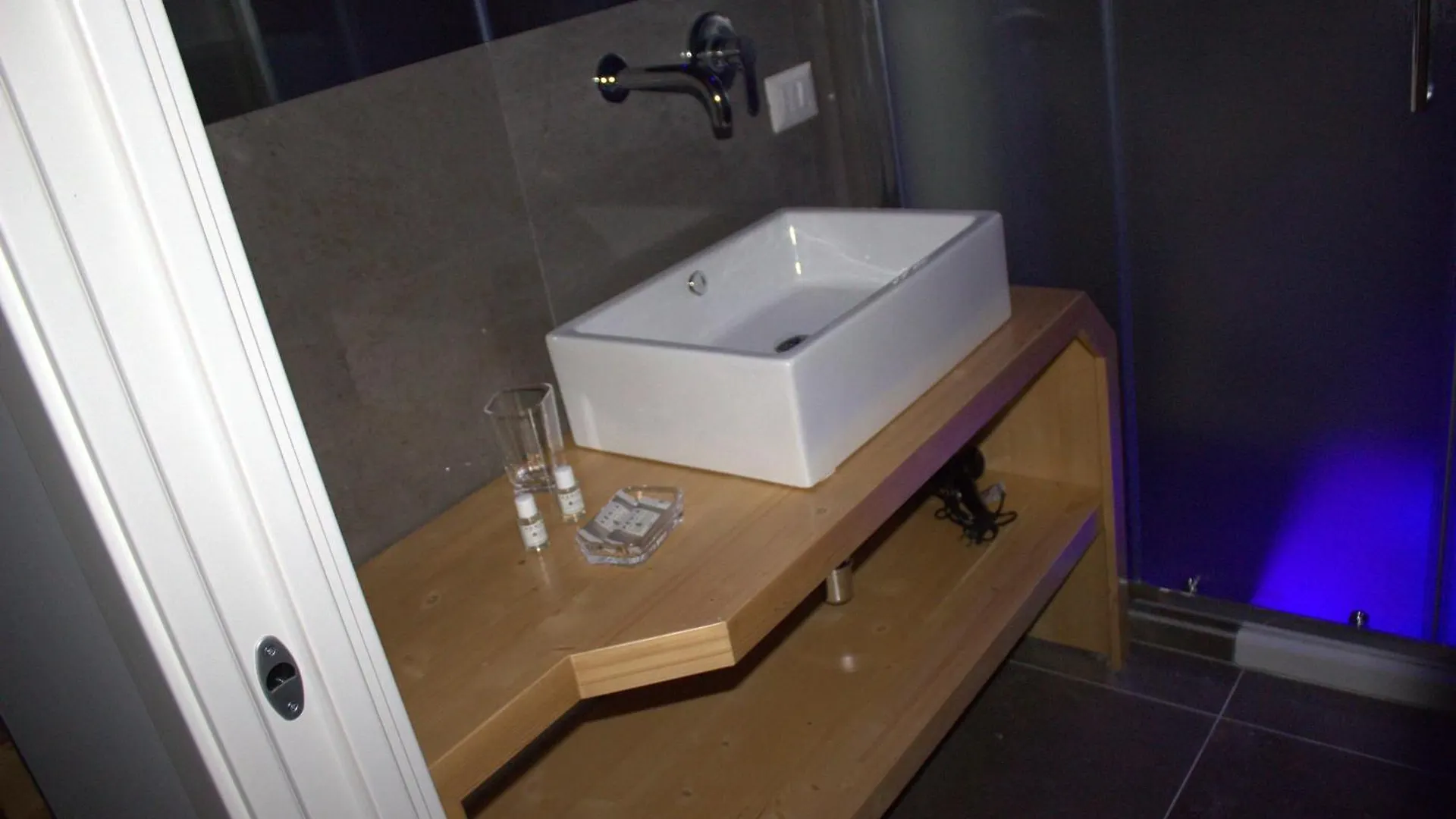 Pensjonat Be Italian Room Bovio 23 Neapol
